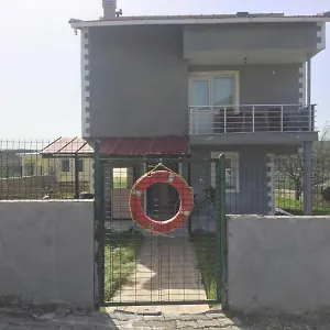 Guezelbahce Yemek Atoelyesi , İzmir Turquie
